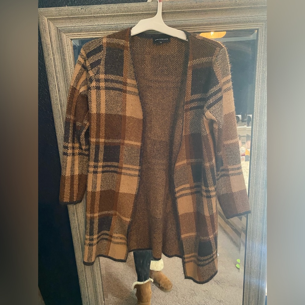 Cardigan like Burberry